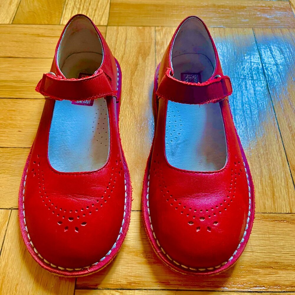 L'Amour RED  Leather Mary Jane Saddle Shoes Girls size 1.   Back to School
